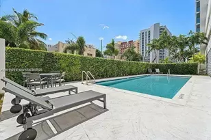 36 NW 6th Ave, Miami, FL 33128 - Photo 5