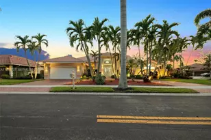 392 Coconut Cir, Weston, FL 33326 - Photo 65