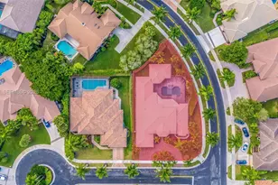 392 Coconut Cir, Weston, FL 33326 - Photo 63