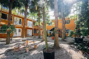 7901 SW 64th Ave, South Miami, FL 33143 - Photo 23