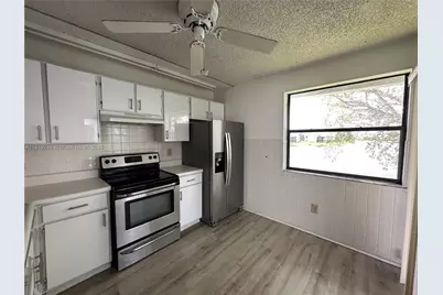 1024 S Independence Dr #1024A, Homestead, FL 33034 - Photo 7