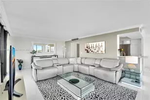 2017 S Ocean Dr, Hallandale Beach, FL 33009 - Photo 5