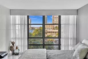 2017 S Ocean Dr, Hallandale Beach, FL 33009 - Photo 33