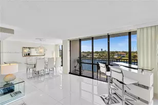 2017 S Ocean Dr, Hallandale Beach, FL 33009 - Photo 9