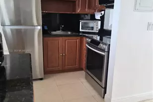 2910 Point E Dr, Aventura, FL 33160 - Photo 25