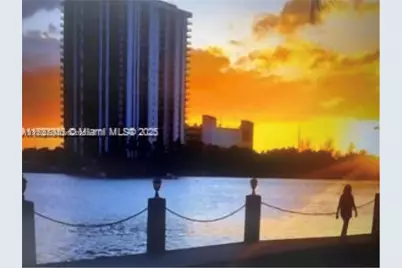 2910 Point East Dr #M610, Aventura, FL 33160 - Photo 51