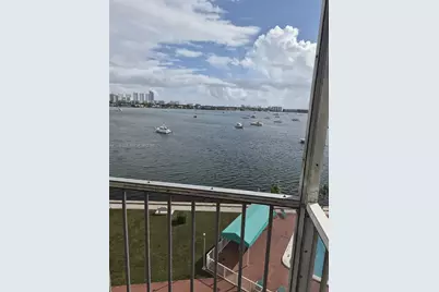2910 Point East Dr #M610, Aventura, FL 33160 - Photo 9