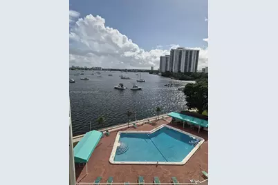 2910 Point East Dr #M610, Aventura, FL 33160 - Photo 7
