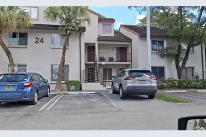 13915 SW 91st Ter #13915, Miami, FL 33186 - Photo 1