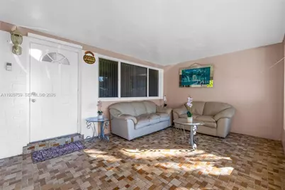 371 NE 42nd Ct, Oakland Park, FL 33334 - Photo 23