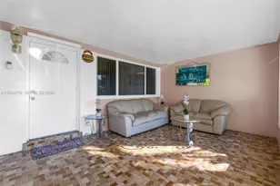 371 NE 42nd Ct, Oakland Park, FL 33334 - Photo 23