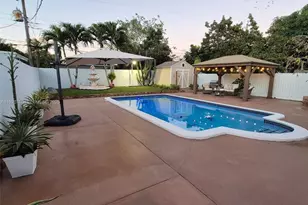 1645 NW 120th St, North Miami, FL 33167 - Photo 57