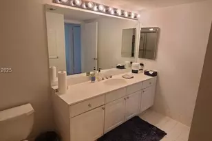 3600 Yacht Club Dr, Aventura, FL 33180 - Photo 33
