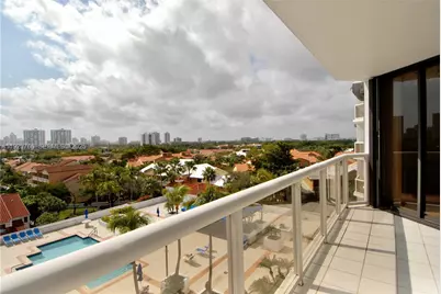 3600 Yacht Club Dr #1204, Aventura, FL 33180 - Photo 15