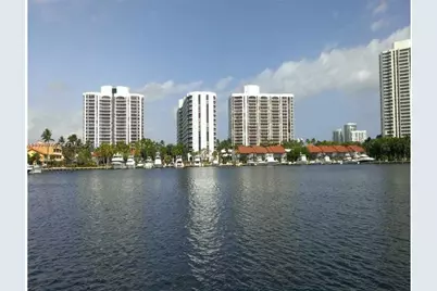 3600 Yacht Club Dr #1204, Aventura, FL 33180 - Photo 1