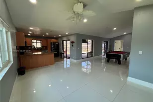 7099 NW 48th Ct, Lauderhill, FL 33319 - Photo 17