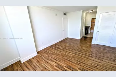 300 Bayview Dr #206, Sunny Isles Beach, FL 33160 - Photo 11