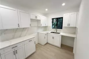 15300 NW 32nd Ave, Miami Gardens, FL 33054 - Photo 21