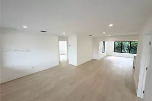 15300 NW 32nd Ave, Miami Gardens, FL 33054 - Photo 5