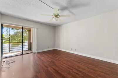 2311 S Cypress Bend Dr #217A, Pompano Beach, FL 33069 - Photo 11