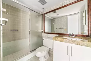 2311 S Cypress Bend Dr, Pompano Beach, FL 33069 - Photo 13