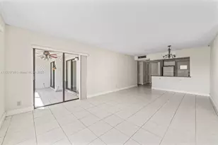 2311 S Cypress Bend Dr, Pompano Beach, FL 33069 - Photo 7