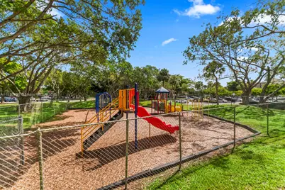 2311 S Cypress Bend Dr #217A, Pompano Beach, FL 33069 - Photo 23