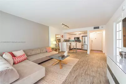 345 Ocean Dr #408, Miami Beach, FL 33139 - Photo 5
