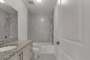 2400 W 5th Way, Hialeah, FL 33010 - Photo 11