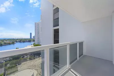 20505 E Country Club Dr #1133, Aventura, FL 33180 - Photo 23
