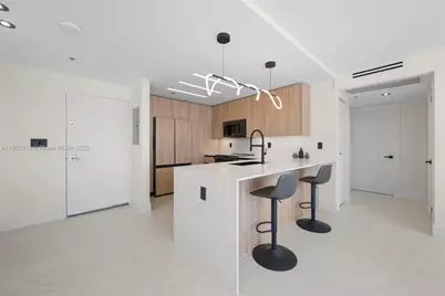 20505 E Country Club Dr #1133, Aventura, FL 33180 - Photo 7