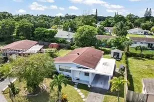 1041 NW 24th Terrace, Fort Lauderdale, FL 33311 - Photo 3