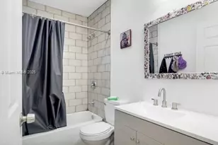 1041 NW 24th Terrace, Fort Lauderdale, FL 33311 - Photo 15