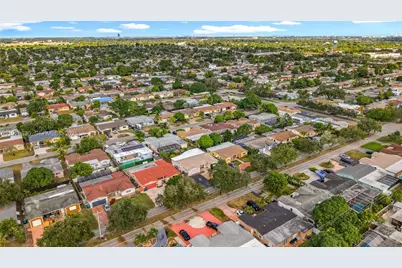 7541 Embassy Blvd, Miramar, FL 33023 - Photo 53