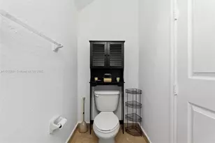 8934 SW 227th Terrace, Cutler Bay, FL 33190 - Photo 15