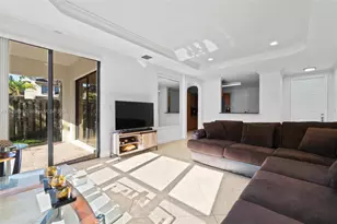 8934 SW 227th Terrace, Cutler Bay, FL 33190 - Photo 3