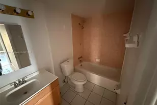 3710 NW 21st St, Lauderdale Lakes, FL 33311 - Photo 25