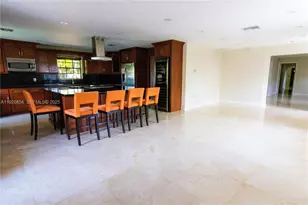 6384 SW 31st St, Miami, FL 33155 - Photo 7