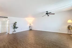 7133 Bay Dr, Miami Beach, FL 33141 - Photo 1