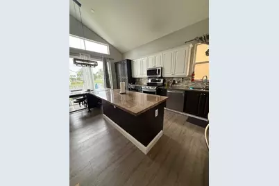 1471 NW 159th Ave, Pembroke Pines, FL 33028 - Photo 3