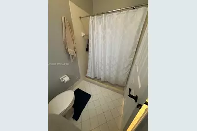 1471 NW 159th Ave, Pembroke Pines, FL 33028 - Photo 25