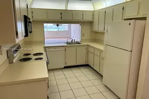 2607 NW 104th Ave, Sunrise, FL 33322 - Photo 5