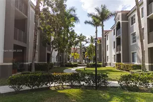 6821 SW 44th St, Miami, FL 33155 - Photo 5