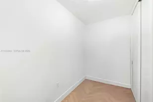 5775 Collins Ave, Miami Beach, FL 33140 - Photo 51