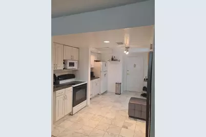 999 Brickell Bay Dr #206, Miami, FL 33131 - Photo 11