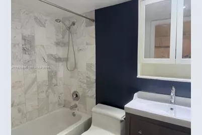 999 Brickell Bay Dr #206, Miami, FL 33131 - Photo 13