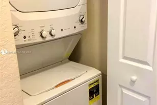 17146 SW 93rd St, Miami, FL 33196 - Photo 7