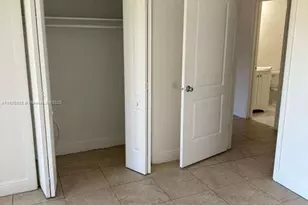 6960 Miami Gardens Dr, Hialeah, FL 33015 - Photo 9