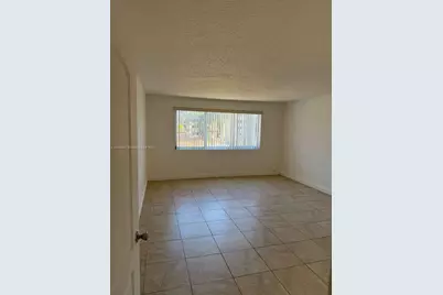 6960 Miami Gardens Dr #2-225, Hialeah, FL 33015 - Photo 13