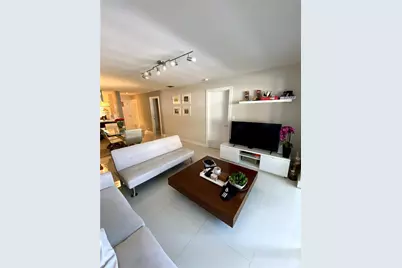 300 Galen Dr #205, Key Biscayne, FL 33149 - Photo 3
